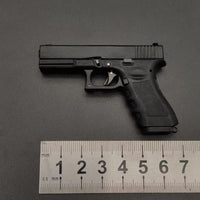 Porte-clés fonctionnel et réaliste G17 en métal