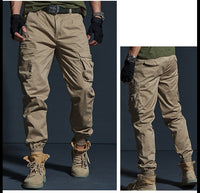 Pantalon militaire tactique à poches multiples type cargo